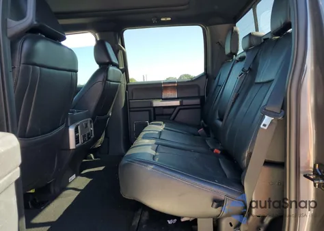 2022 Ford F250 Super Duty z USA, uszkodzony, nr VIN 1FT8W2BT1NEC33366